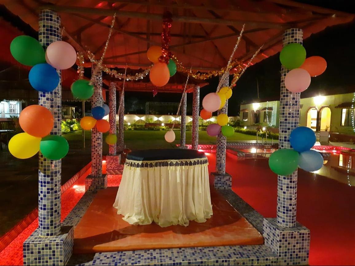 Samudra Bilas Hotel มันดราโมนี ภายนอก รูปภาพ