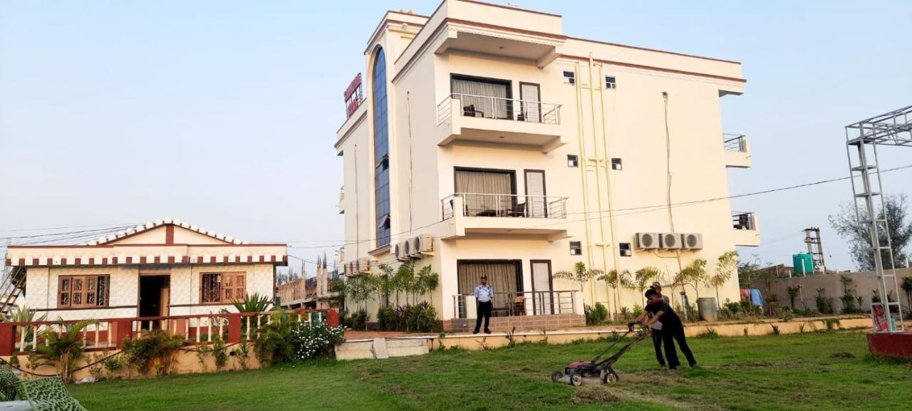 Samudra Bilas Hotel มันดราโมนี ภายนอก รูปภาพ